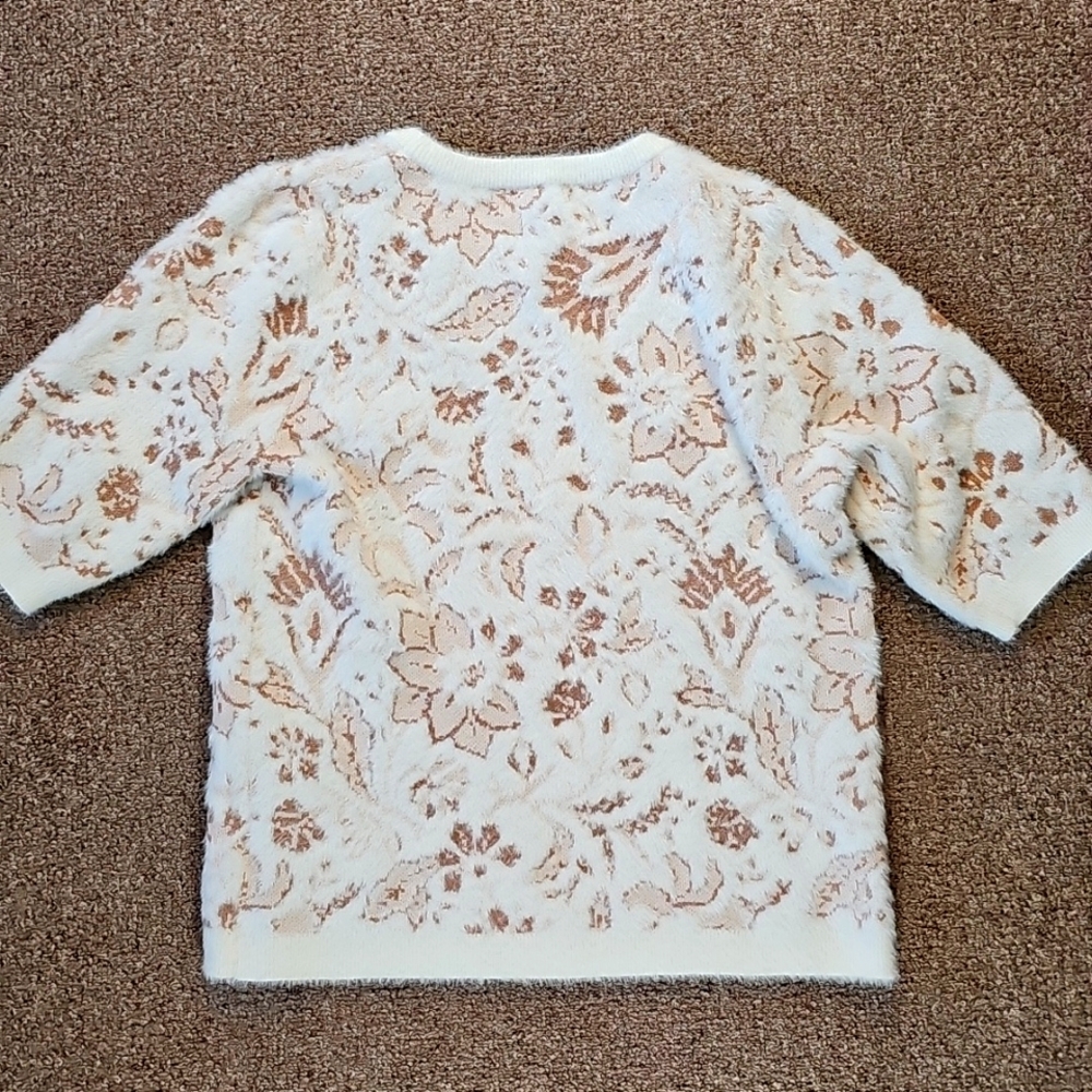 Sweater - Picture 8 of 16